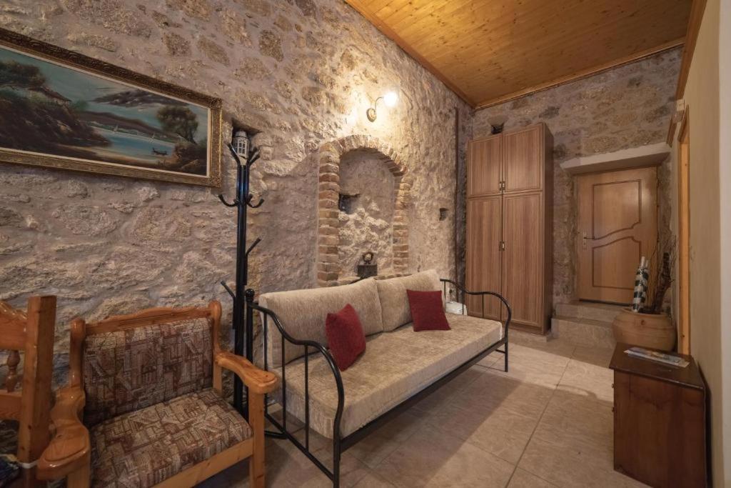 Appartement Menecrates Rustic - San Matteo à Ágios Matthaíos Extérieur photo