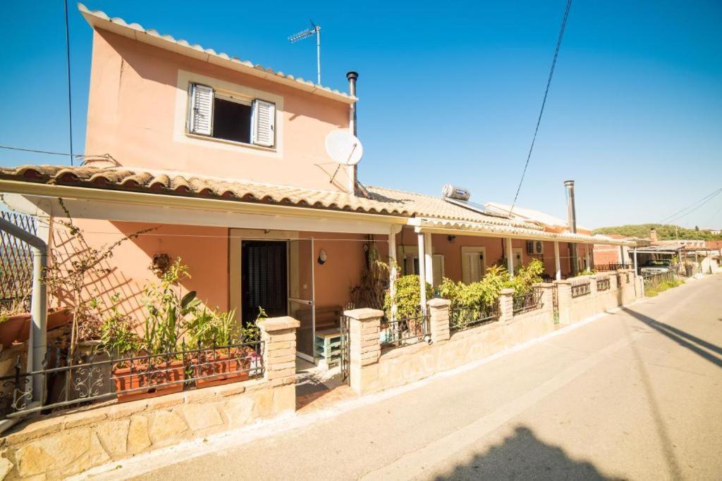 Appartement Menecrates Rustic - San Matteo à Ágios Matthaíos Extérieur photo